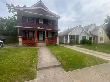 Main picture of 10302 Manor Ave