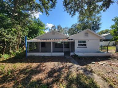 Main picture of 1225 Bermuda St