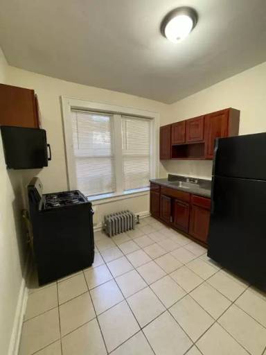 Main picture of 380 Union Ave