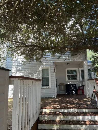 Main picture of 2373 Madison Ave
