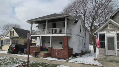 Main picture of 607 Lincoln Ave NW