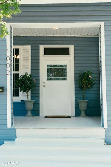 Main picture of 1002 W Mulberry Ave
