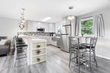 Main picture of 1019 2nd St W