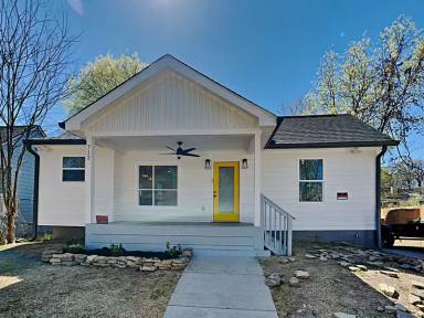Main picture of 712 Jett St NW