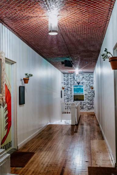 Main picture of 2611 Logan Ave