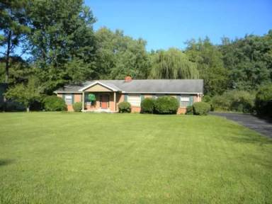 Main picture of 1216 Lipscomb Dr