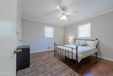 Main picture of 2593 Clifton Springs Rd