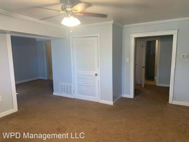 Main picture of 8157 S King Dr