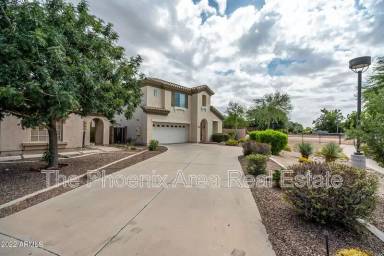 Main picture of 581 N Eucalyptus Pl