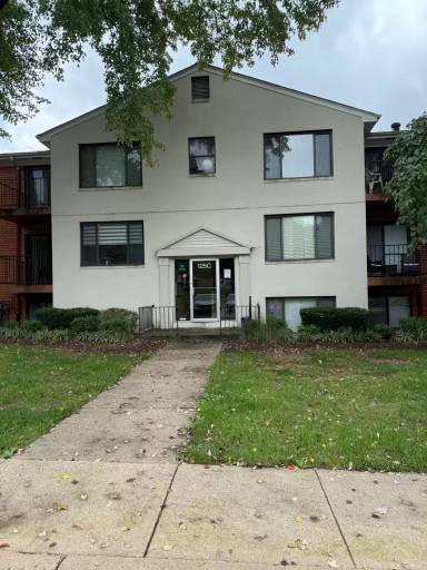 Main picture of 125C Clubhouse Dr SW