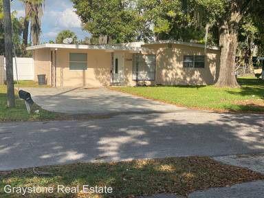 Main picture of 7349 Royal Palm Dr