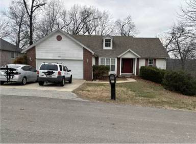 Main picture of 340 Tall Oaks Dr