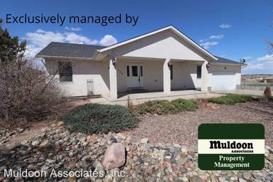 Main picture of 526 S Escalante Dr