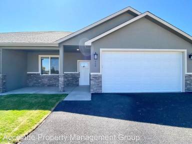 Main picture of 406 S 97th Ave