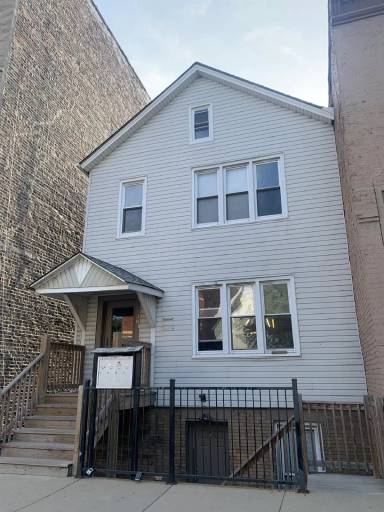 Main picture of 1838 S Racine Ave