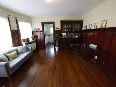 Main picture of 1412 Courtland Ave