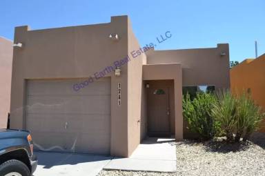 Main picture of 1289 S Espina St