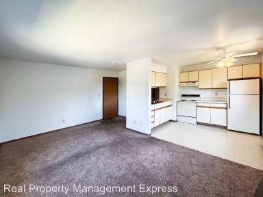 Main picture of 425 S Thompson Ave