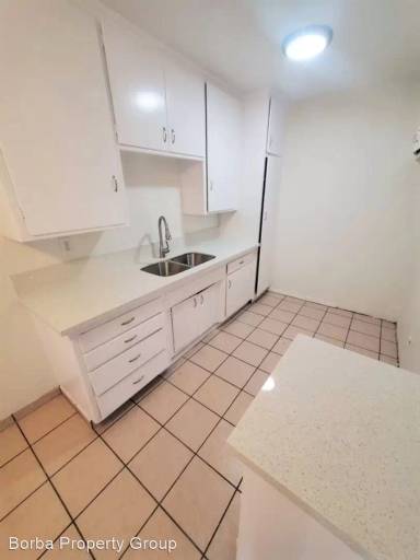 Main picture of 1080 Hoffman Ave
