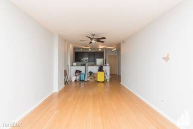 Main picture of Emerald On Green Street
