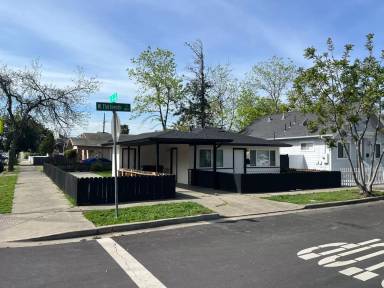 Main picture of 601 W 13th St