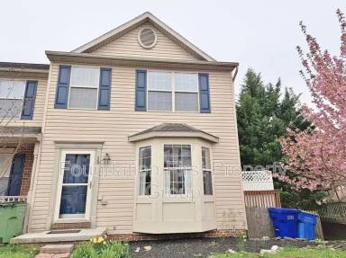 Main picture of 15 Sara Ln