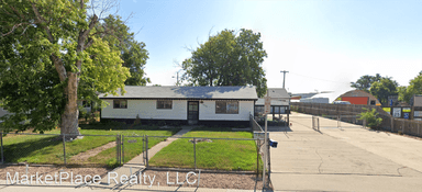 Main picture of 5890 Poplar St