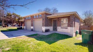 Main picture of 914 Ramblewood St