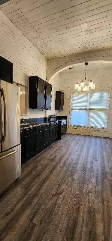 Main picture of 605 4th St