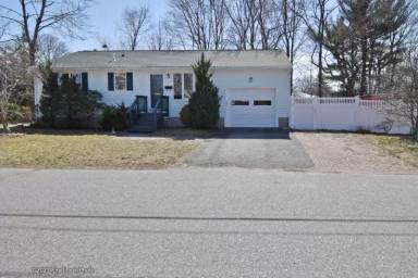 Main picture of 34 Ann Mary Brown Dr