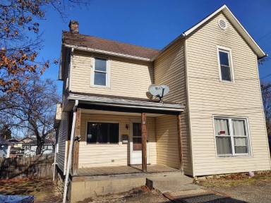 Main picture of 414A Clark St