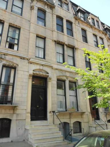 Main picture of 1220 Saint Paul St
