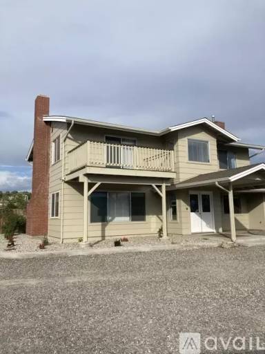 Main picture of 2540 Fremont St