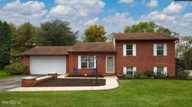 Main picture of 1660 Valley Vista Dr