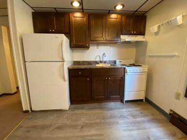 Main picture of 304 Meyran Ave