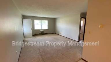 Main picture of 40 Candlewood Ct