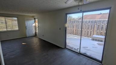 Main picture of 2487 Nassau Dr