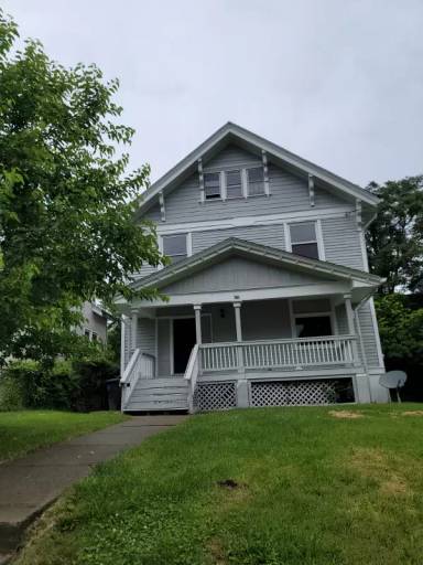 Main picture of 876 Hutchins Ave