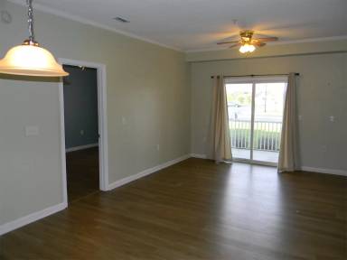 Main picture of 17046 N Brandt St