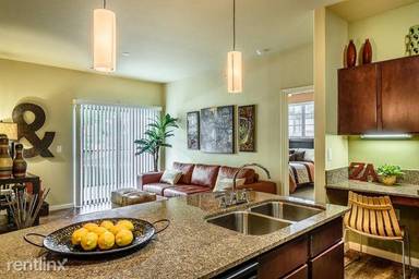 Main picture of 1489 Grand Avenue Pkwy