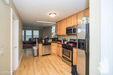 Main picture of 1063 W Fry St