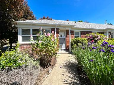 Main picture of 1302 SE 26th Ave