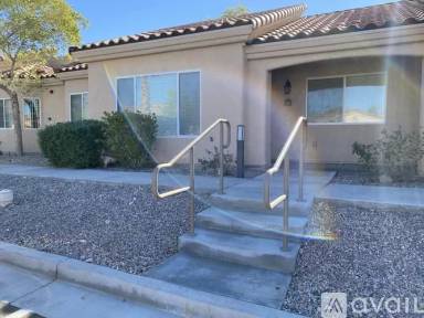 Main picture of 470 Acoma Blvd S