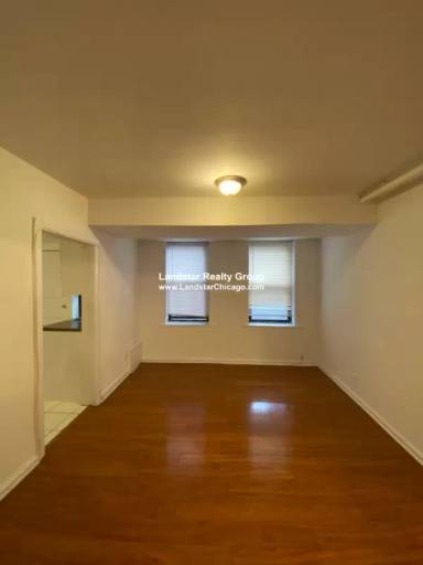 Main picture of 5041 N Springfield Ave