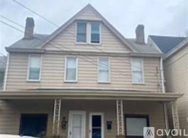 Main picture of 206 Natchez St