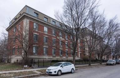 Main picture of The Bronzeville Vincennes