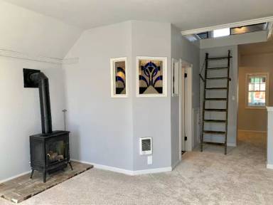 Main picture of 104 Union Ave