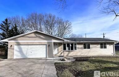 Main picture of 504 Dodson Dr E