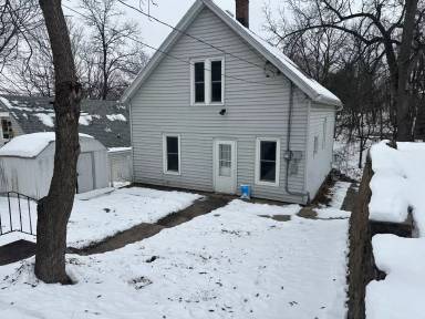 Main picture of 579 W 3rd St