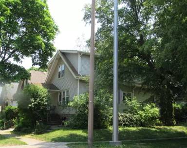 Main picture of 1603 E Hampshire St